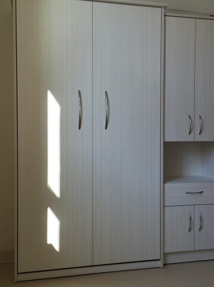 Single Vertical White Chocolate Murphy Bed with SC7-R cabinet